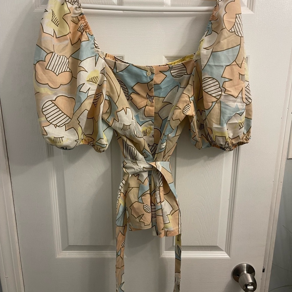 Vintage Women’s Pastel Floral Puff-Sleeve Blouse - Pastel Blue & Cream